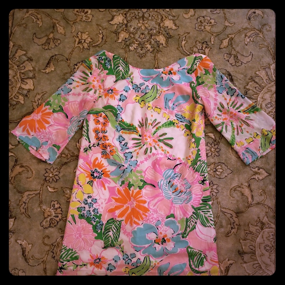 Lilly Pulitzer nosie posey